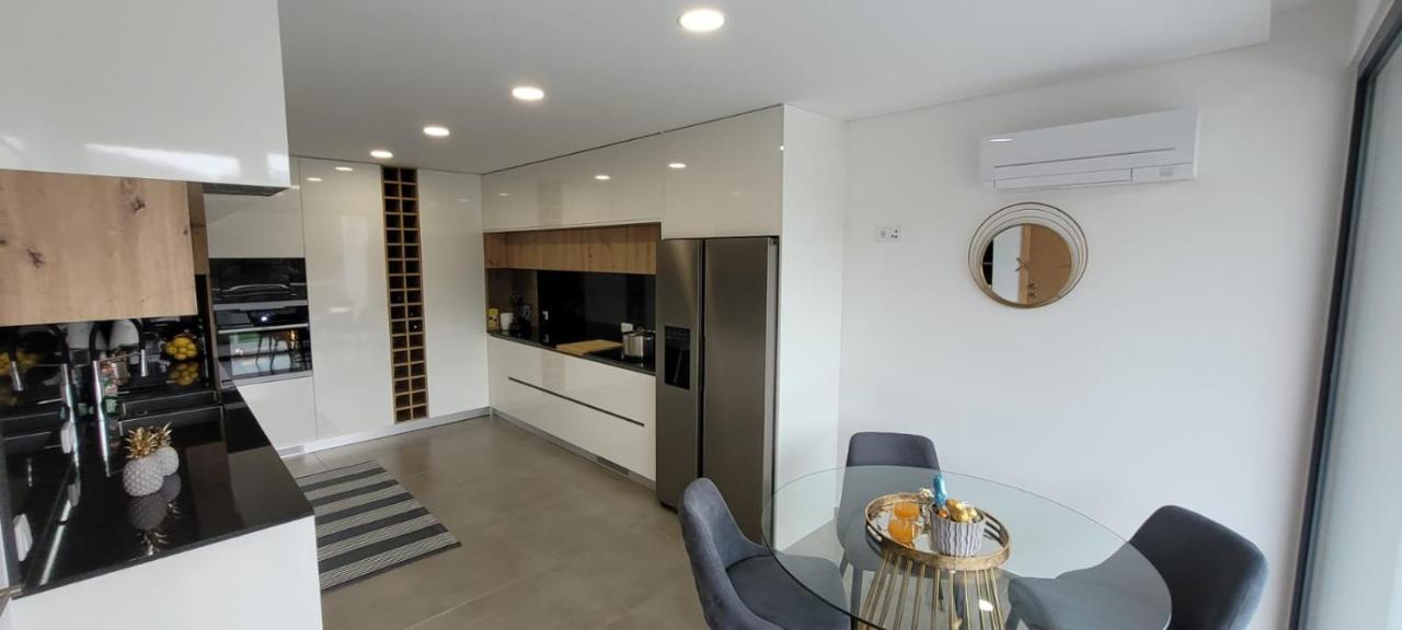 Villa Geresmarinahouse Extérieur photo