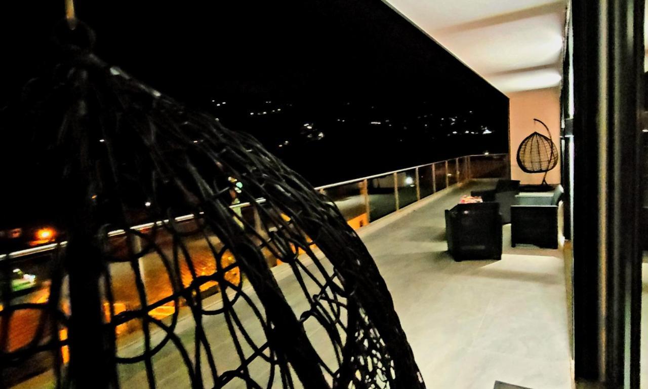 Villa Geresmarinahouse Extérieur photo